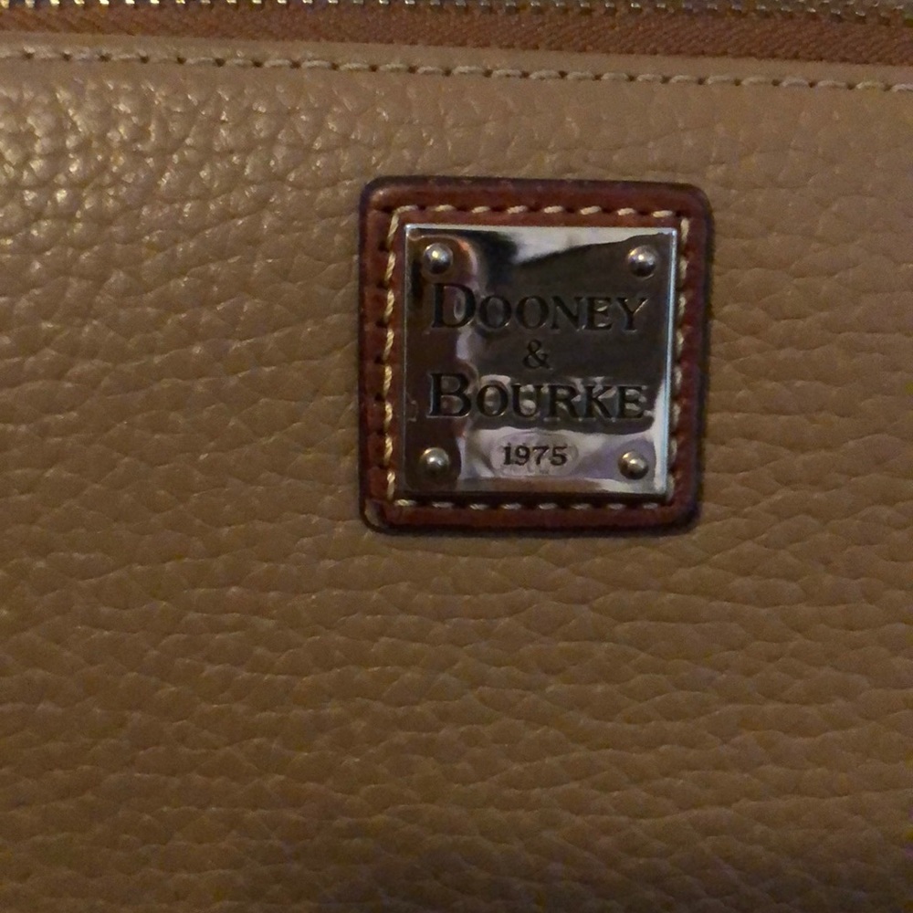 🌟🌟Dooney&Bourke purse and wallet🌟🌟 - Picture 2 of 5